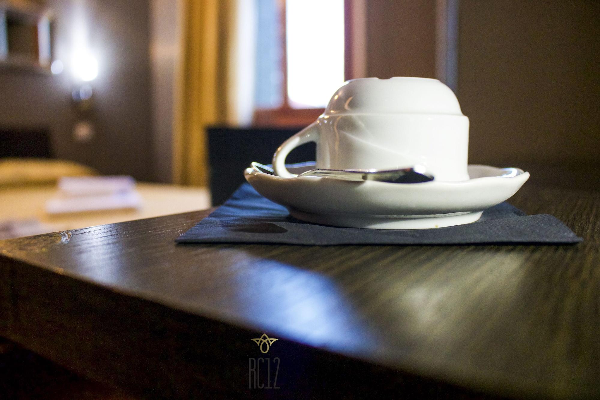 Hotel Small Royal Rc12 3*